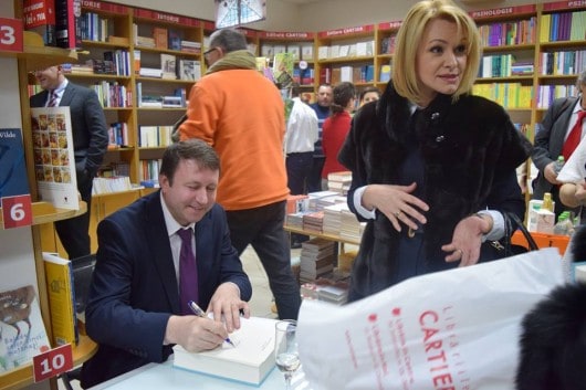 Lansarea volumului „Politici publice complexe” de Igor Munteanu. Librăria din Centru, 4 februarie 2016